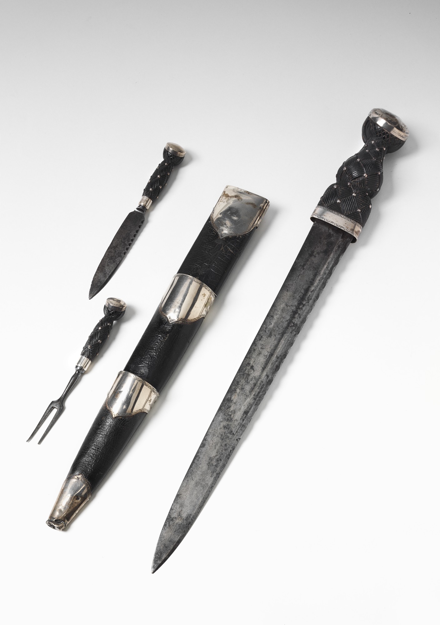 Dirk, scabbard, by-knife and fork used by New South Wales Colonial Governor Lachlan Macquarie