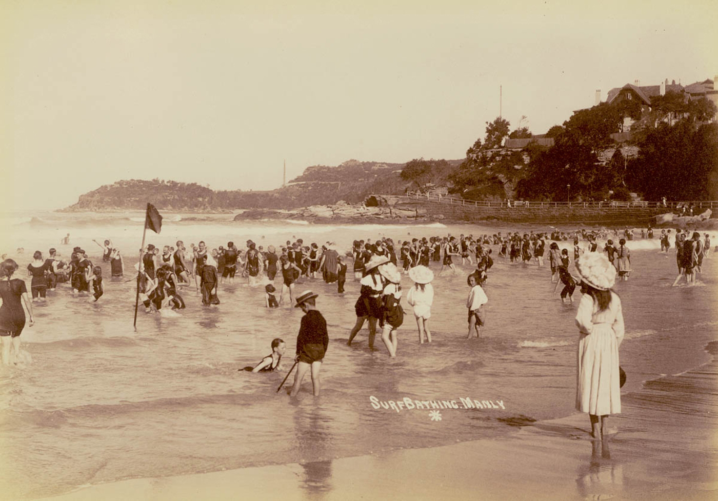 Surf bathing, Manly, between 1900 and 1910.