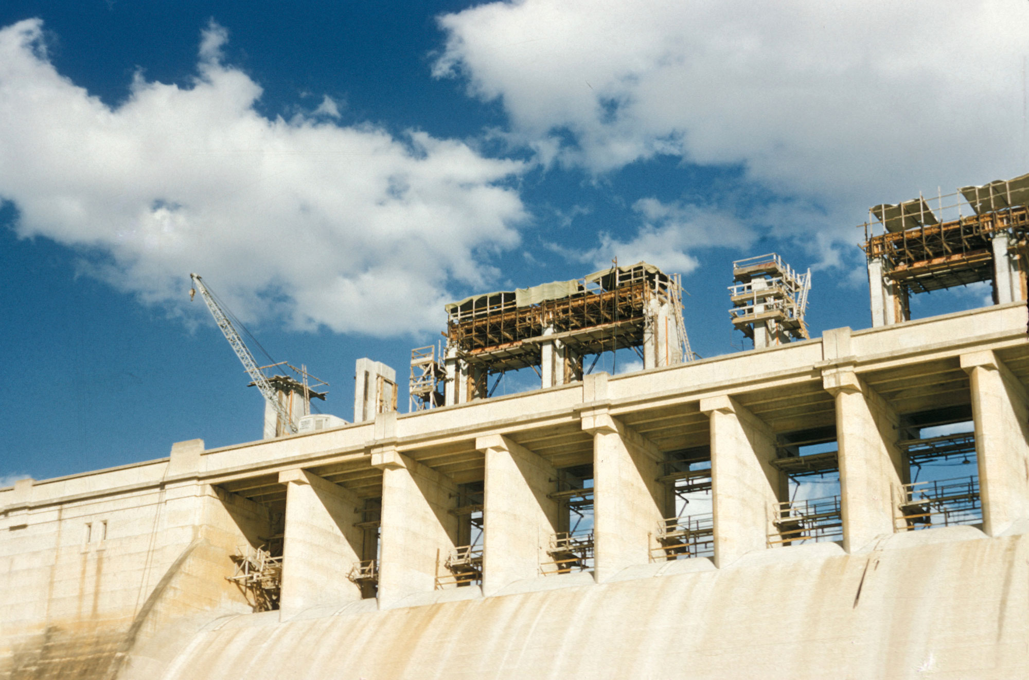 Extensions to the Hume Dam, 1960s.