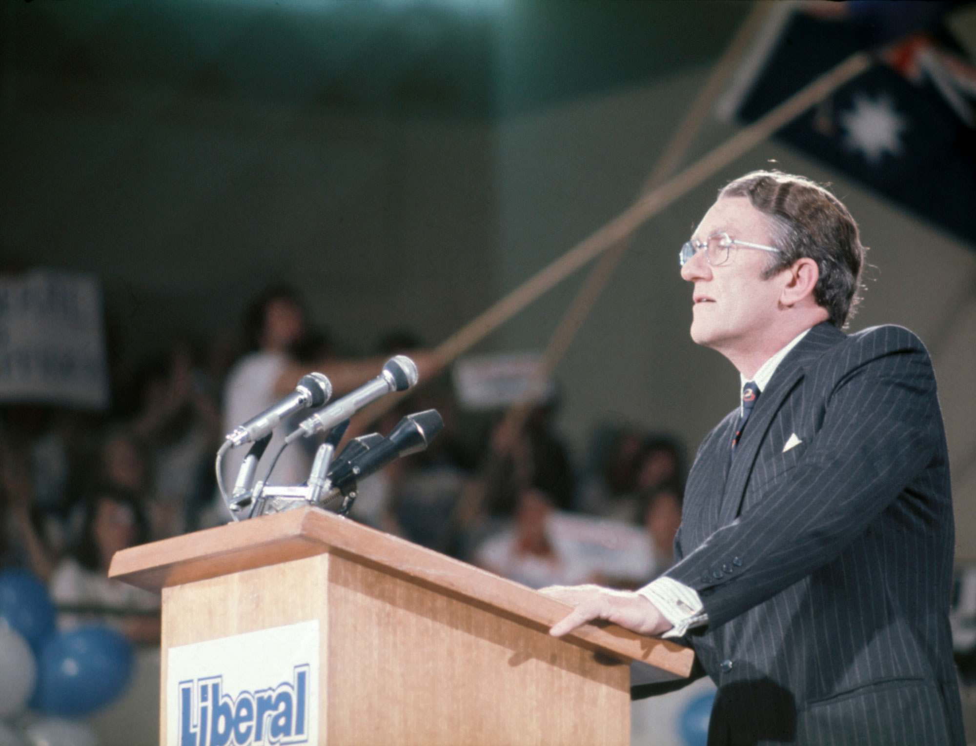 Malcolm Fraser, 1975.