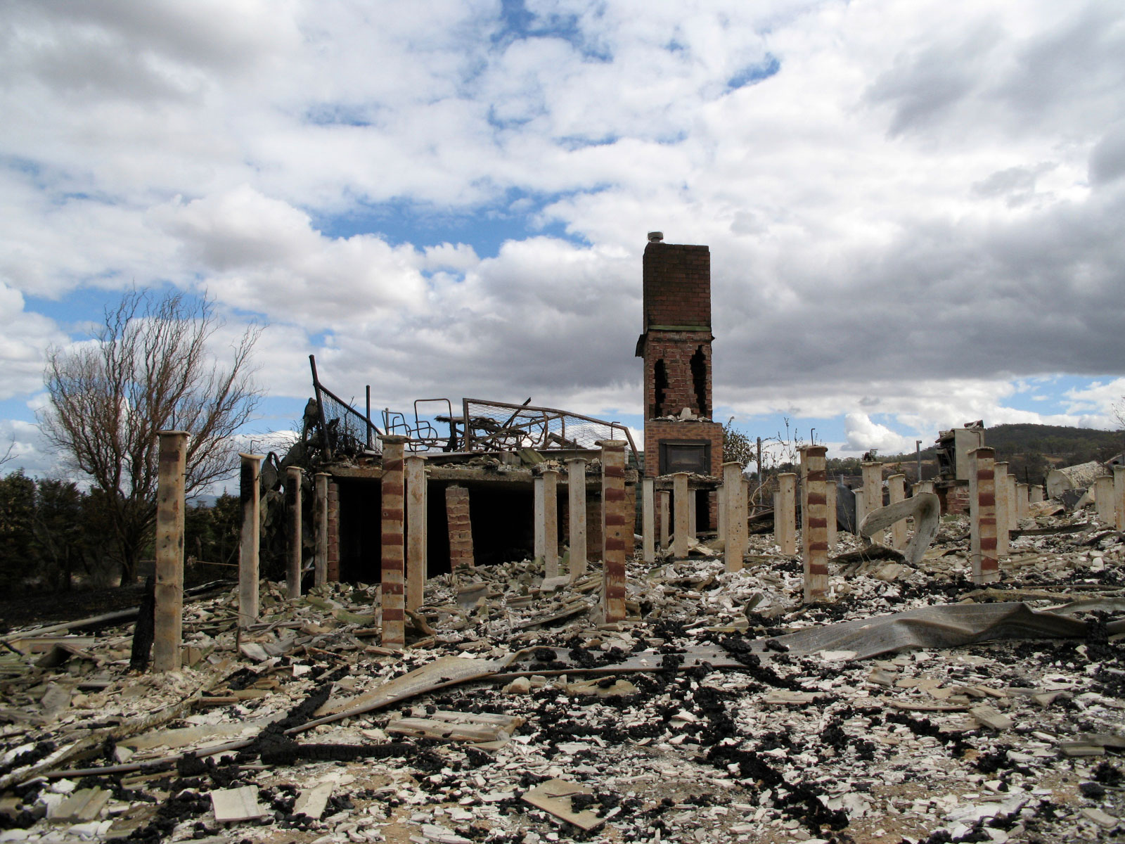Bushfire damage to a property north of Yarra Glen, 10 February 2009.