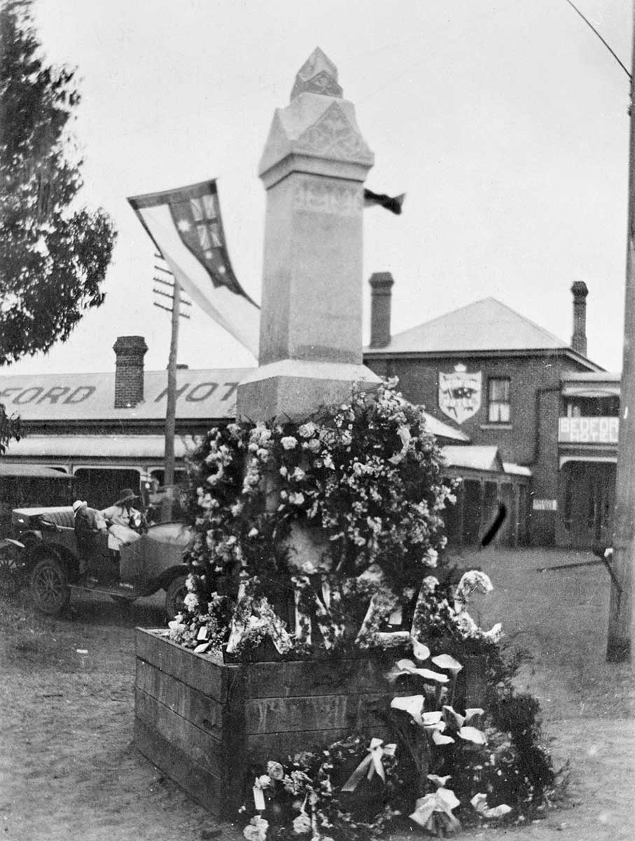 <p>First World War memorial after a ceremony, Bookton, Western Australia, 1921</p>
